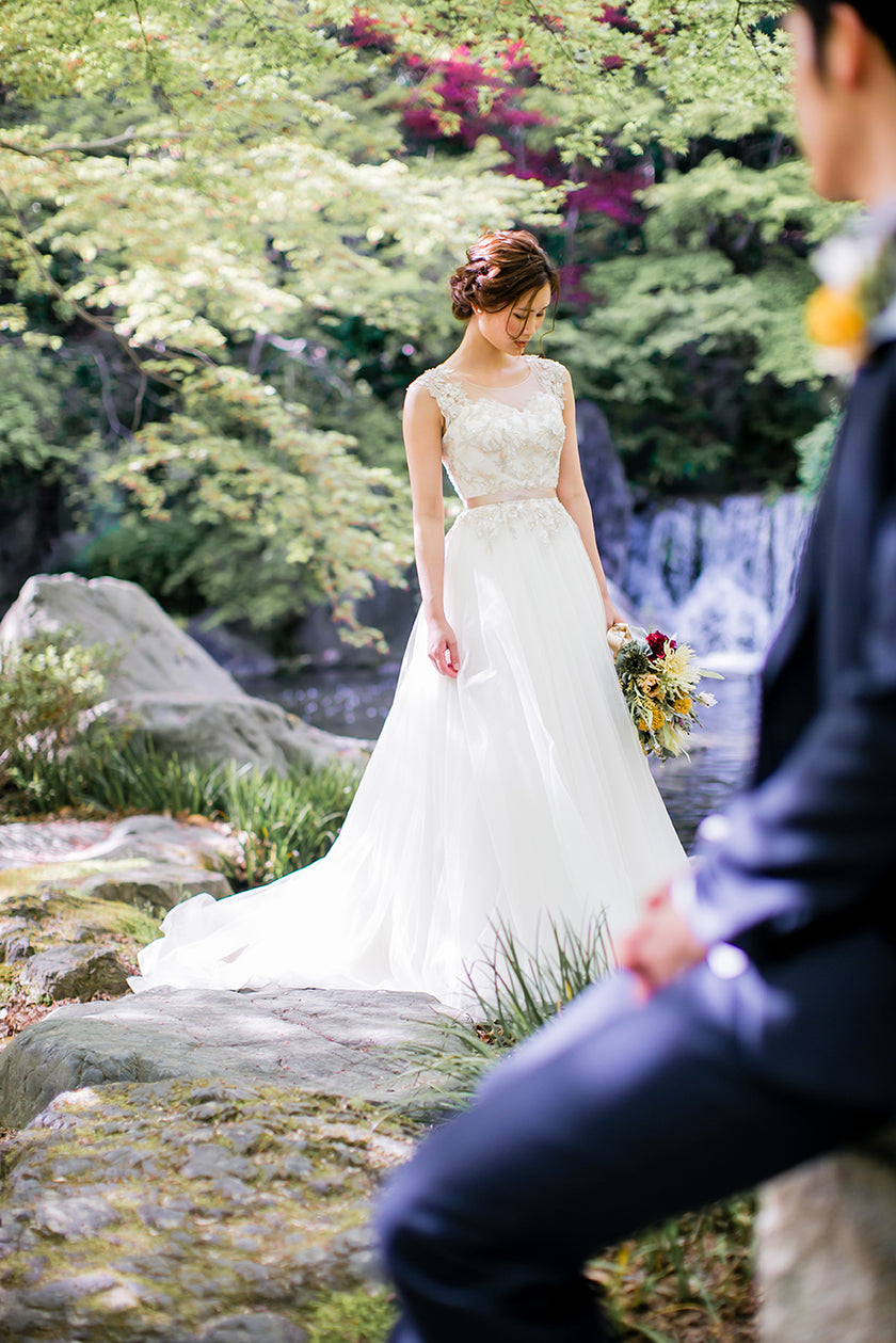 大阪/万博公園 Pre-Wedding Photo Package in Osaka