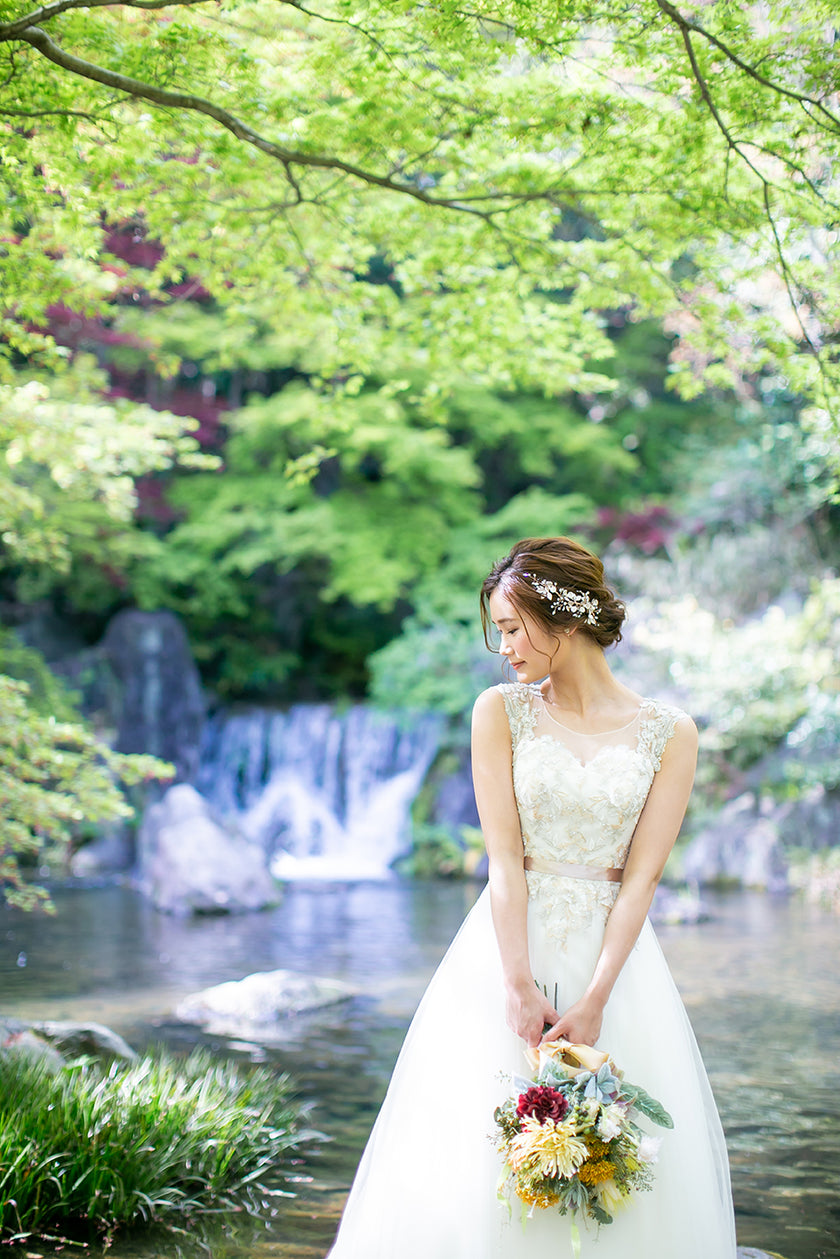 大阪/万博公園 Pre-Wedding Photo Package in Osaka