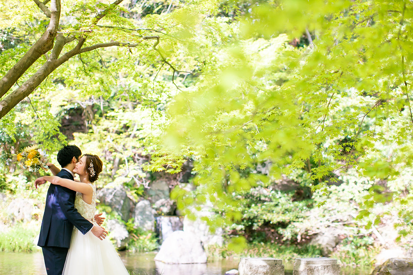 大阪/万博公園 Pre-Wedding Photo Package in Osaka