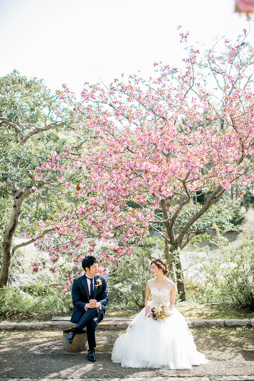 大阪/万博公園 Pre-Wedding Photo Package in Osaka