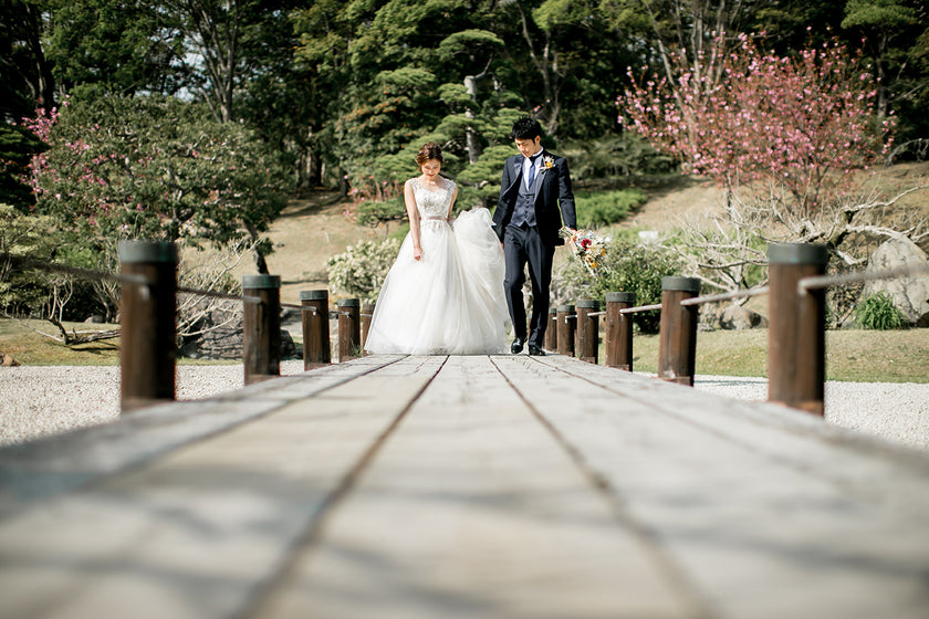 大阪/万博公園 Pre-Wedding Photo Package in Osaka