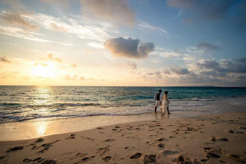 沖縄 Pre-Wedding Photo Package in Okinawa (2 Locations)