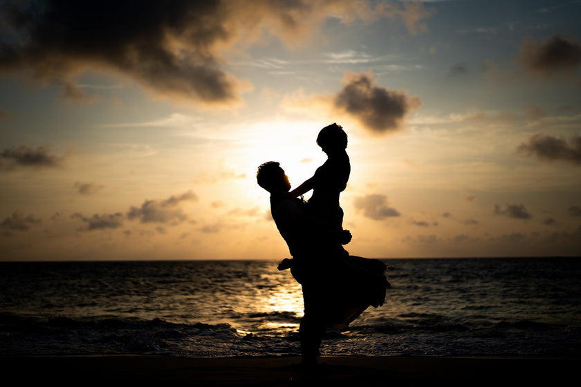 沖縄 Pre-Wedding Photo Package in Okinawa (2 Locations)